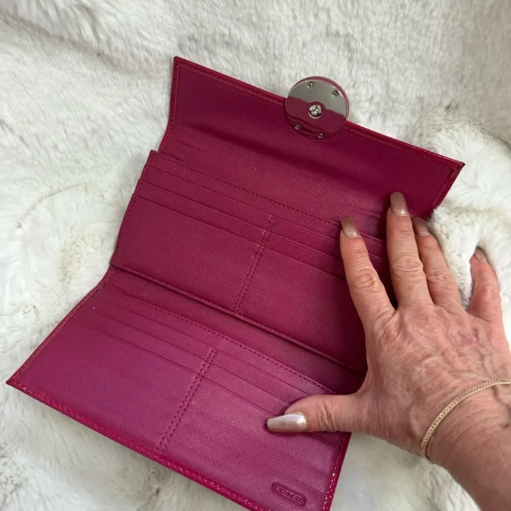 COACH Laura Fuchsia Patent Leather Metal Logo Trifold Wallet